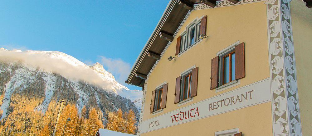 Hotel Veduta Cinuos-Chel ภายนอก รูปภาพ